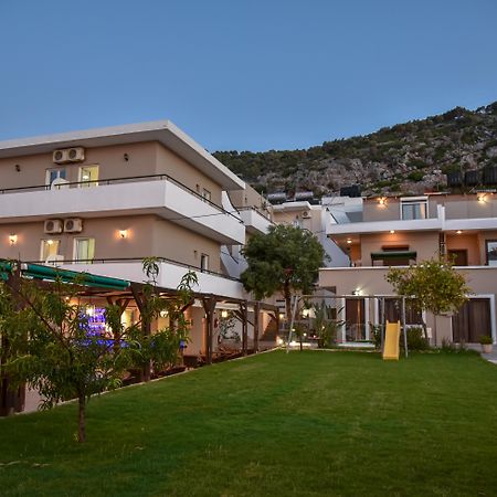 Iraklis Apartments Stalida Exterior foto