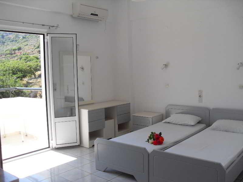 Iraklis Apartments Stalida Exterior foto